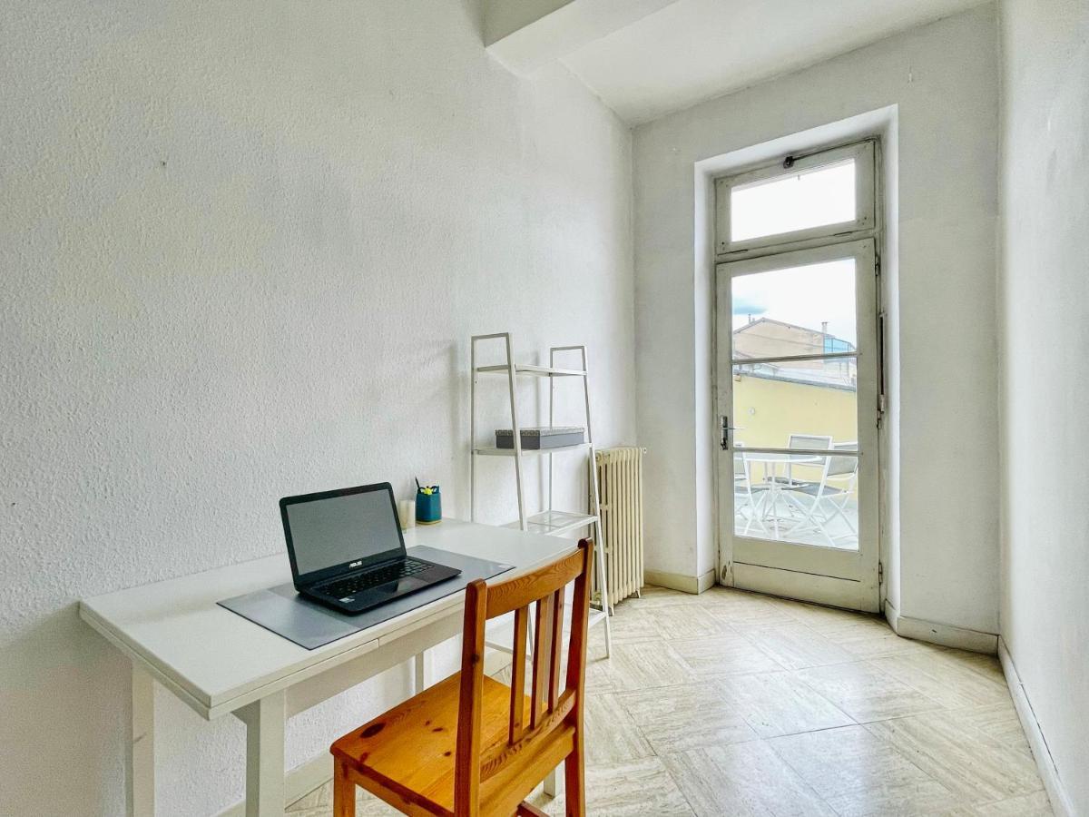 Appartement La Terrasse Occitane - cœur de ville avec parking à Gaillac Extérieur photo